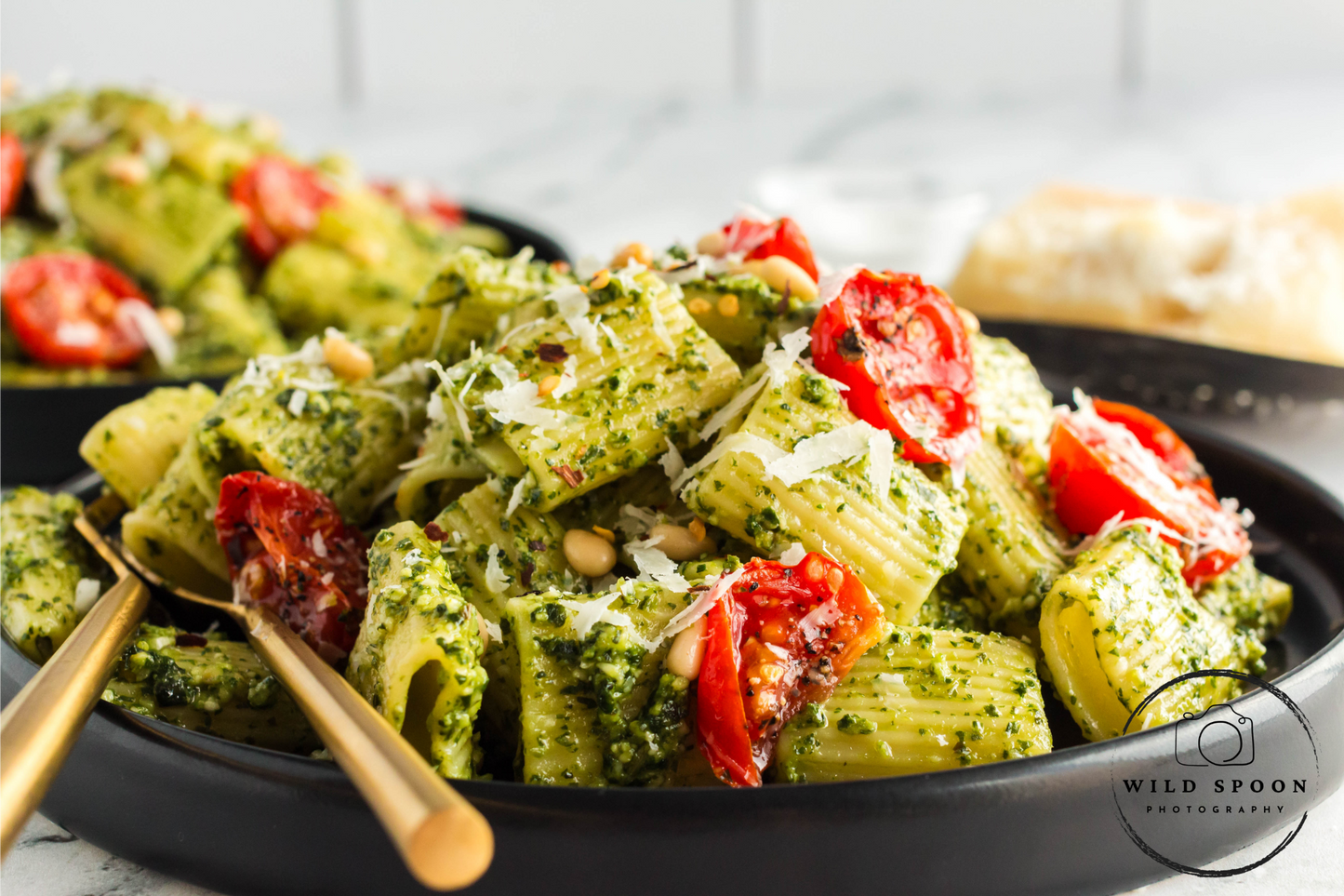 Pesto Pasta with Roasted Tomatoes - Exclusive